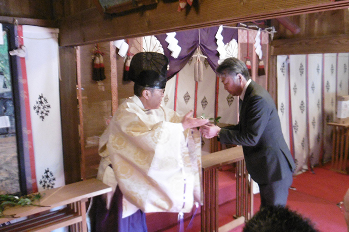 三島八幡神社にて新年式を執り行いました